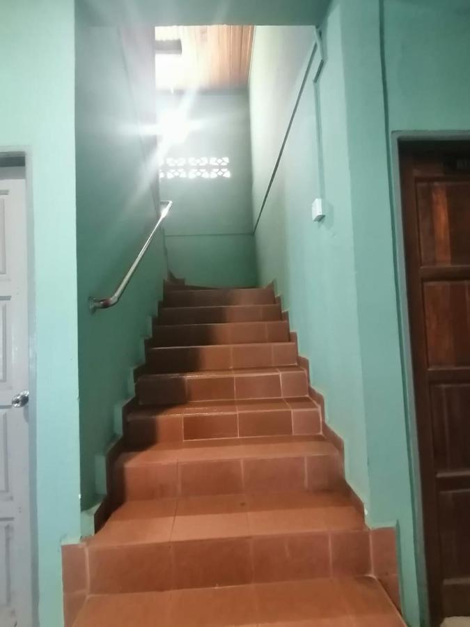 Fbs Inn Dungun Buitenkant foto